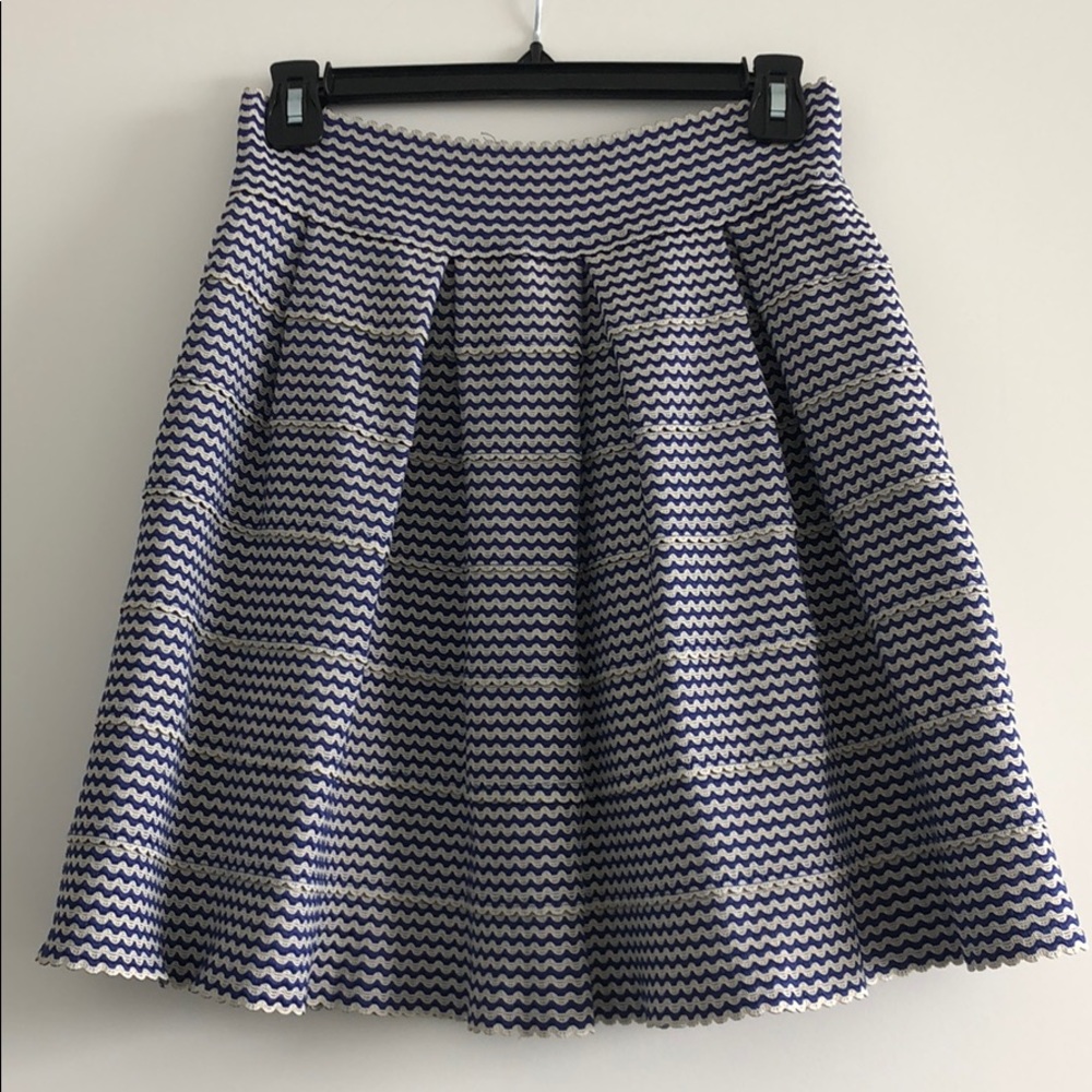 Pleated and Flared Bandage Skirt